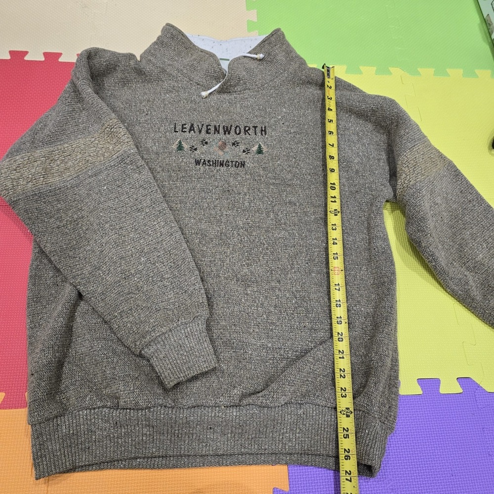 Vintage Art Unlimited Leavenworth Washington Hoodie Sweater Made in USALarge
